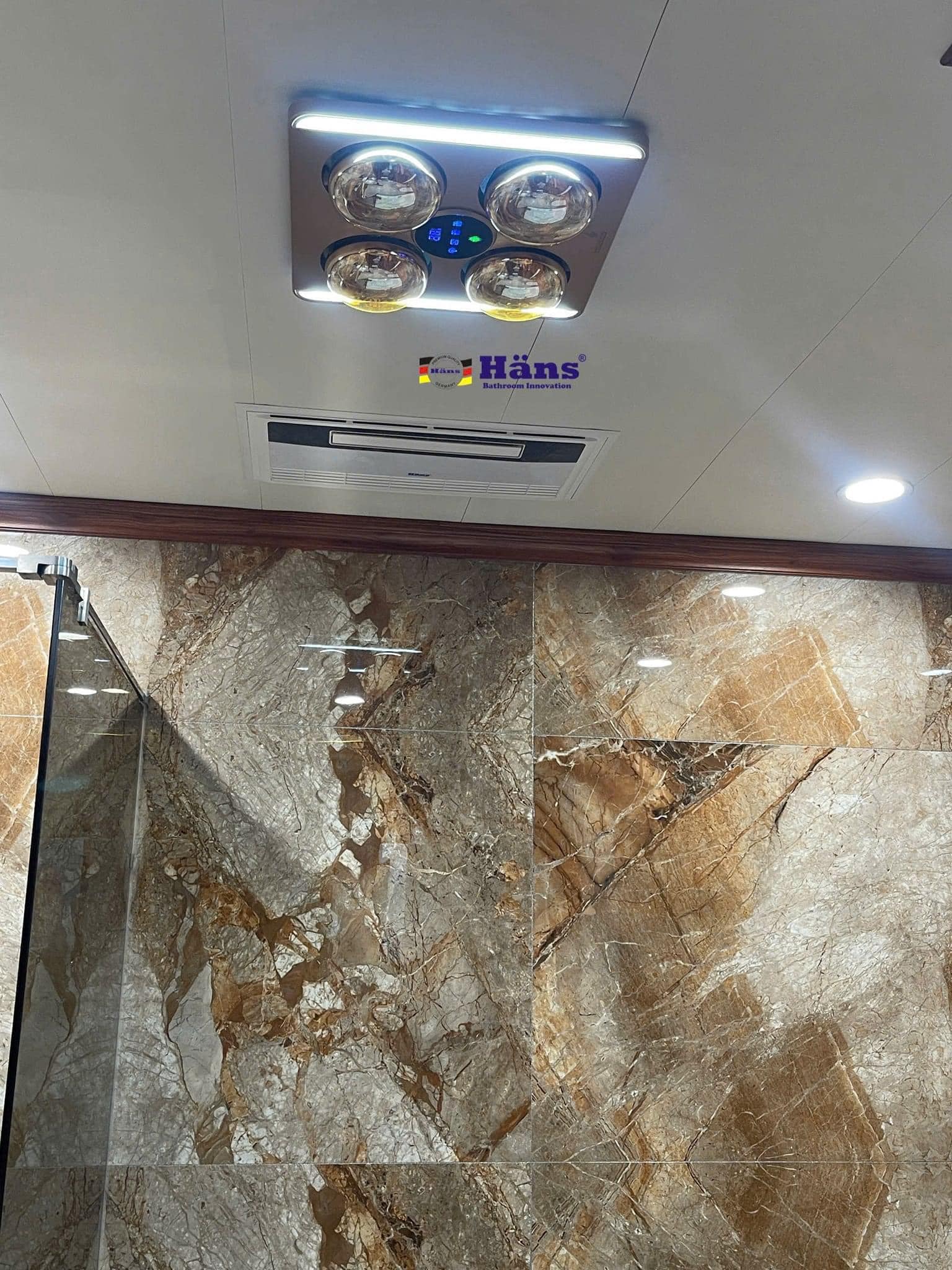 đèn sưởi nhà tắm âm trần